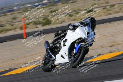 media/Nov-06-2022-SoCal Trackdays (Sun) [[208d2ccc26]]/Turn 11 (10am)/